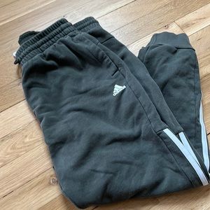 Adidas sweatpants